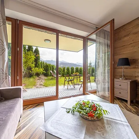 Panorama Tatr Widokowy Z Tarasem