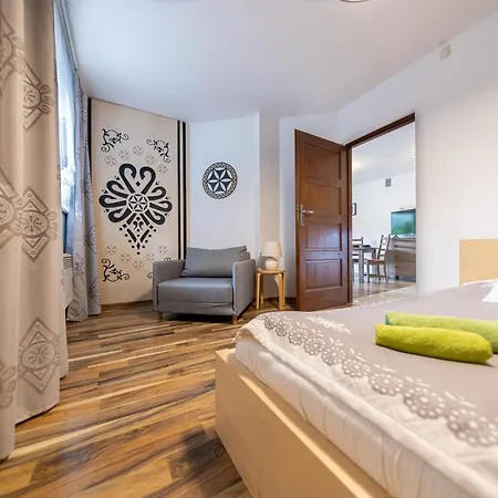 Oliwkowy, Widokowy Z Dużym Tarasem Apartament