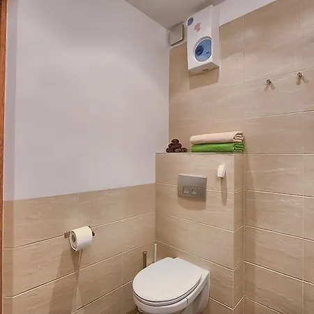 Panorama Tatr Widokowy Z Tarasem *