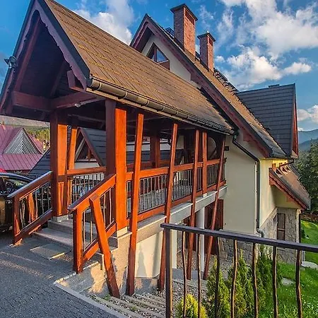 Panorama Tatr Widokowy Z Tarasem